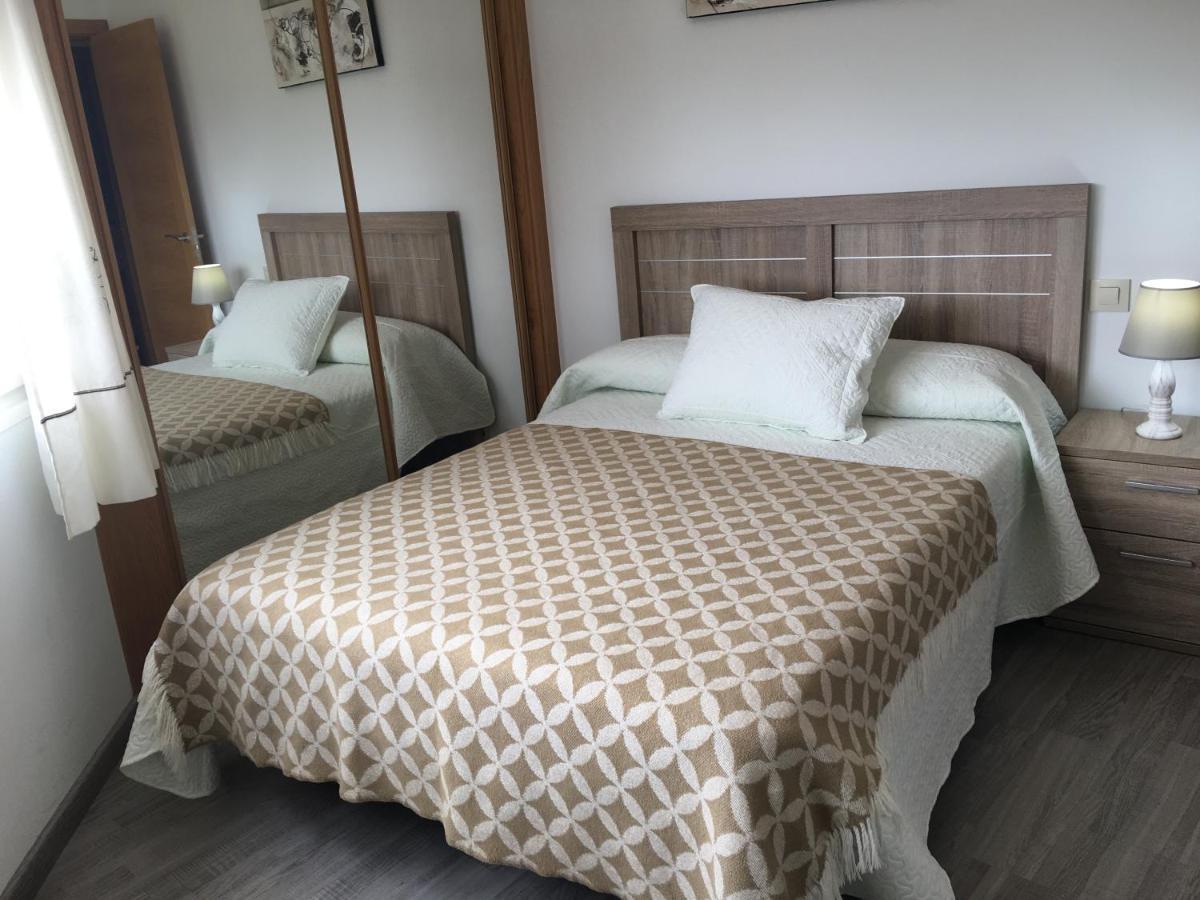 Apartamentos Playa De La Concha Porto de Espasante Εξωτερικό φωτογραφία