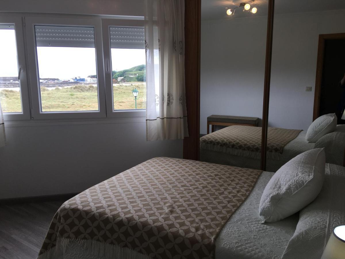 Apartamentos Playa De La Concha Porto de Espasante Εξωτερικό φωτογραφία