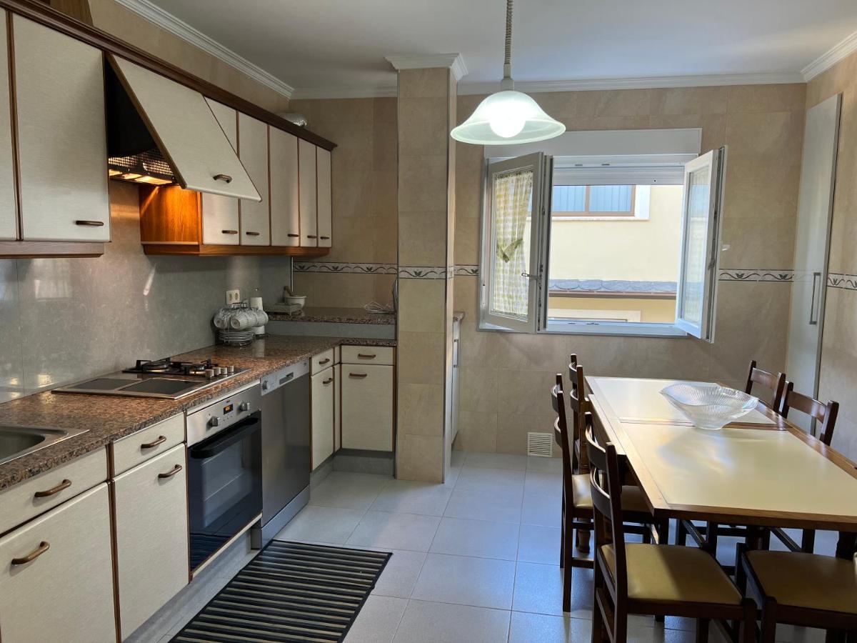 Apartamentos Playa De La Concha Porto de Espasante Εξωτερικό φωτογραφία