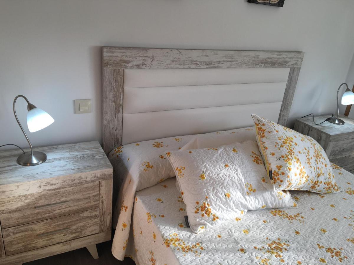 Apartamentos Playa De La Concha Porto de Espasante Εξωτερικό φωτογραφία