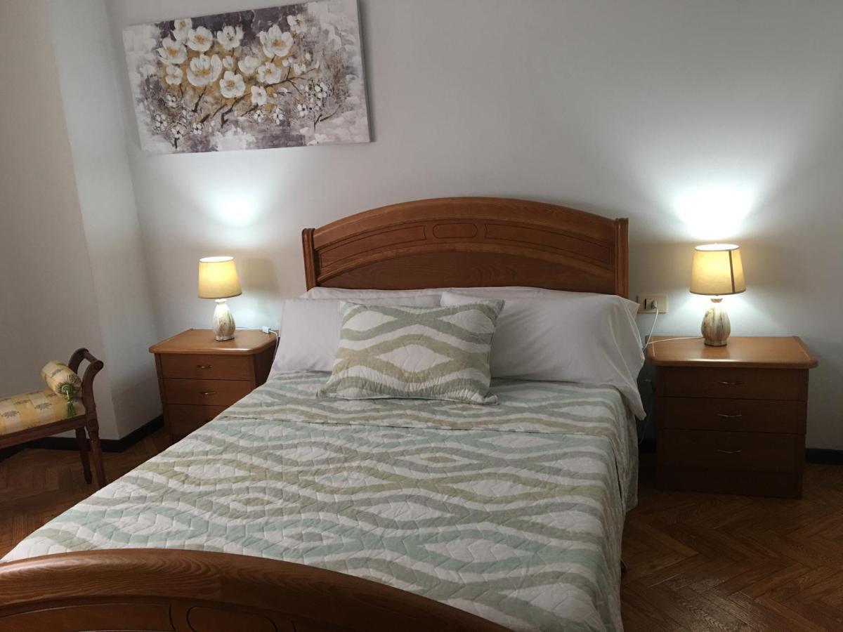 Apartamentos Playa De La Concha Porto de Espasante Εξωτερικό φωτογραφία